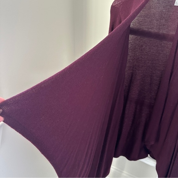 Leith Drape Front Long Duster Lightweight Cardigan Burgandy SZ Medium - Picture 6 of 10